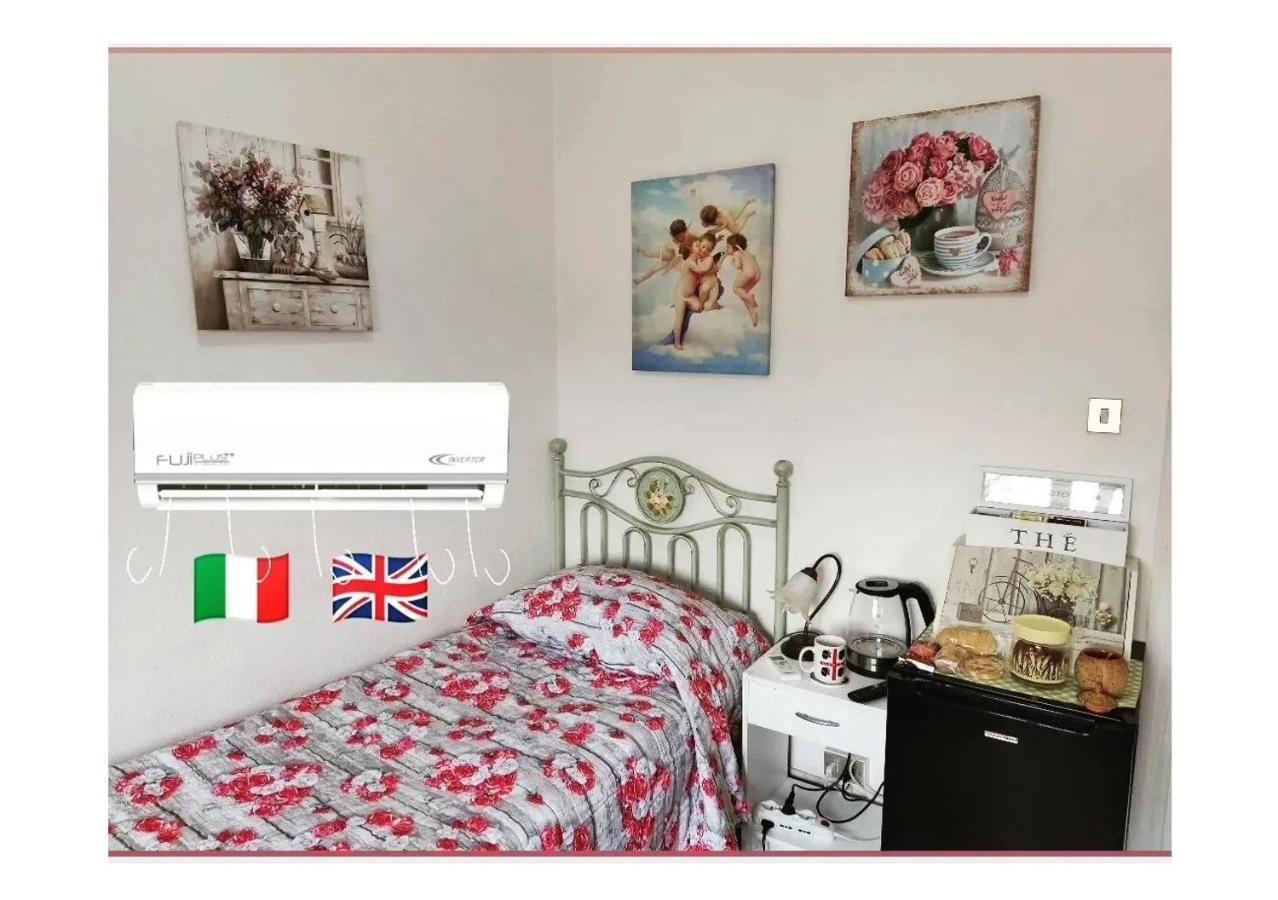 B&B Pothos - Eng Ita - Air Conditioning Wi-Fi Fridge Netflix Local Guide - Aria Condizionata, Frigo, Internet, Guida Locale Каляри Екстериор снимка