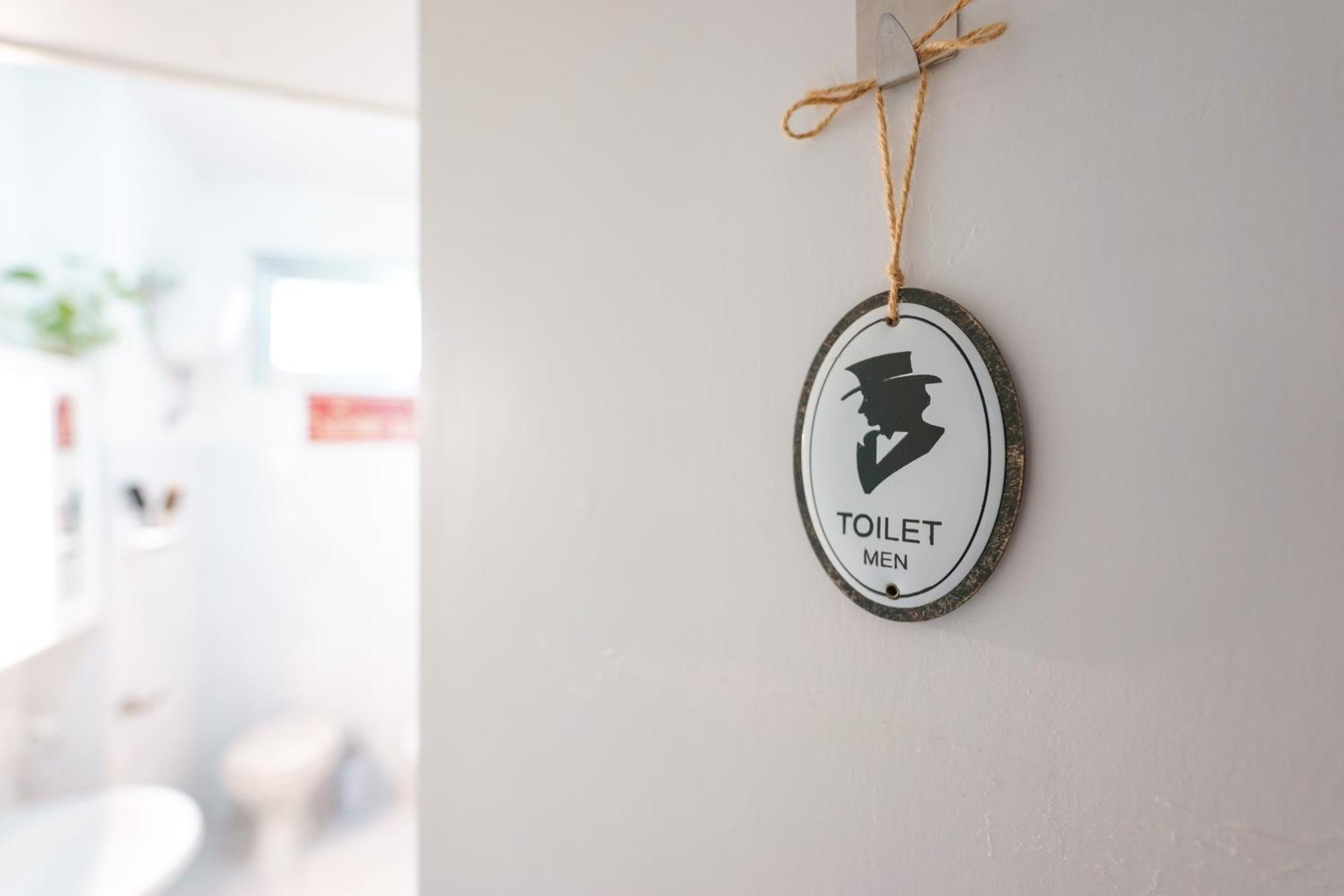 B&B Pothos - Eng Ita - Air Conditioning Wi-Fi Fridge Netflix Local Guide - Aria Condizionata, Frigo, Internet, Guida Locale Каляри Екстериор снимка